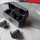 Imagen para el artículo titulado JBL Reflect Flow: lo más cerca que vas a estar de la cancelación de ruido activa en auriculares deportivos